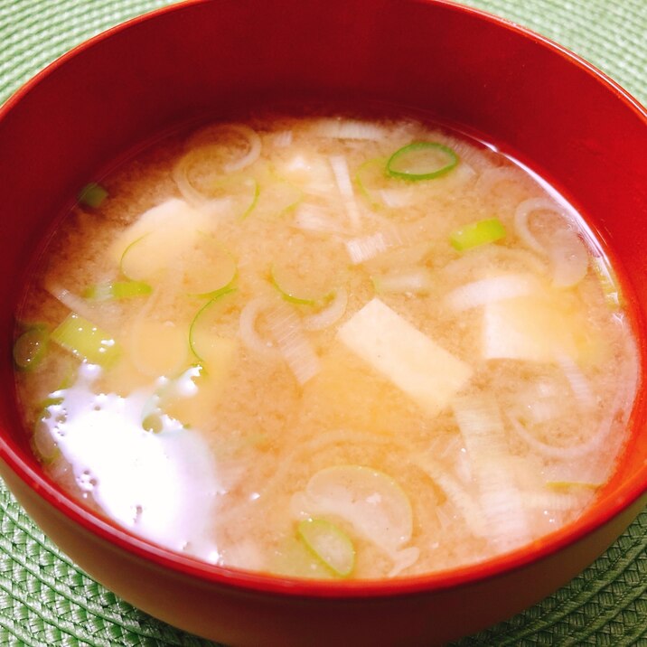 豆腐とねぎたっぷり味噌汁✧˖°